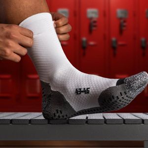 RØFF SOCKS® Gripsokken Voetbal - Sportsokken - Hardloopsokken - Naadloos - Compressie - Ergonomisch - Wit - Maat 38-42