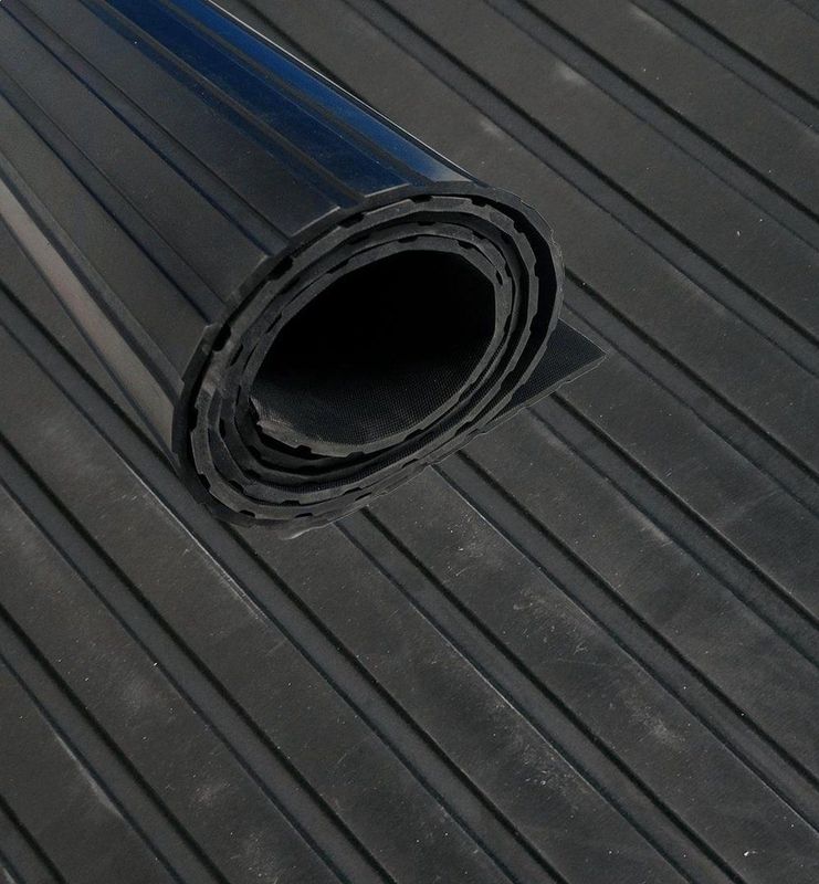 Rubber - Loper - Breedte 200 cm - Dikte 4,5 mm - Lengte 10 meter