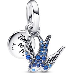 PANDORA Funkelnde Schwalbe & Spruch dubbele bedelhanger van sterling zilver met kubische zirkonia in de kleur zilver-blauw, PANDORA Moments collectie, 792570C01, Zilver, Zirkonia