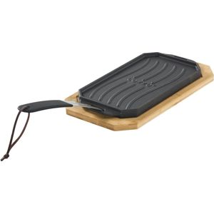 Millarco 90326 Serving Board with cast Iron pan