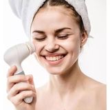 UNIQ - 4-in-1 Elektrische Gezichtsborstel - Oplaadbaar - Waterdicht IPX7