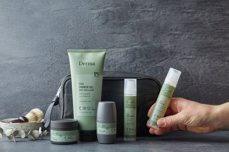 Derma - Man Deo Roll On - 50 ml - Huidvriendelijke Formule