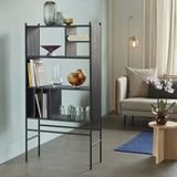 HÜBSCH INTERIOR - DIVIDE mat zwart metalen boekenrek, met drie schappen - 79x32xh160cm