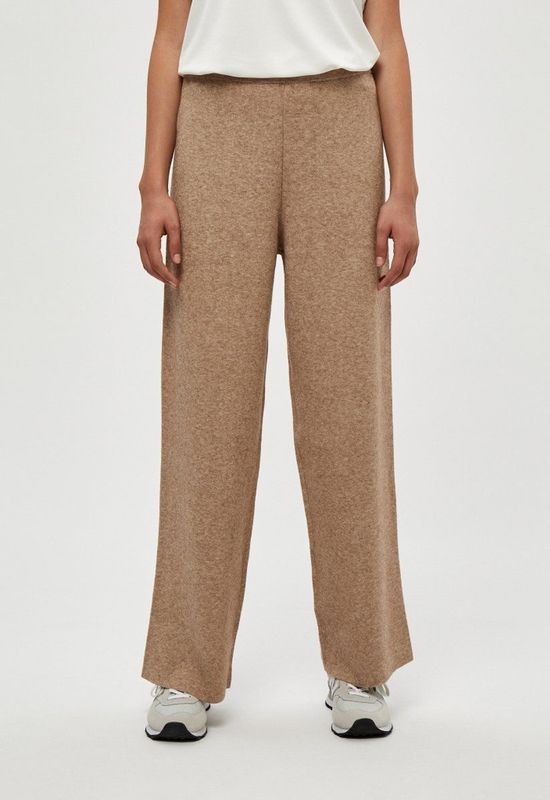 Peppercorn Rosalia Pants Warm Sand