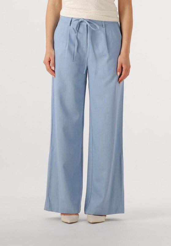Andriana - Broek - Lichtblauw - Gladde Stof - Wijde Pijpen