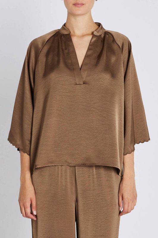 Bruuns Bazaar - Blouse Morel - Bruin - Dames - Elegante V-hals