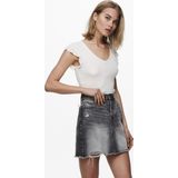 ONLY - ONLBelia - T-shirt - Wit - Slanke Pasvorm - Kwartmouw