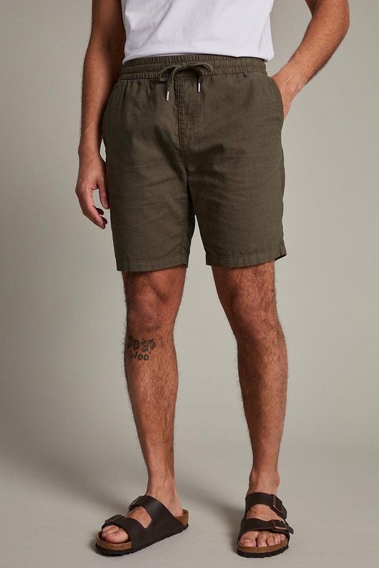 Short Regular fit olive