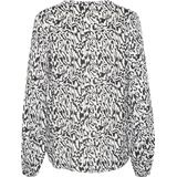 Kaffe - Kamathilde Blouse - Blouse - Chalk/Black Graphic Lines - 100% Viscose