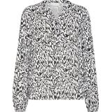 Kaffe - Kamathilde Blouse - Blouse - Chalk/Black Graphic Lines - 100% Viscose