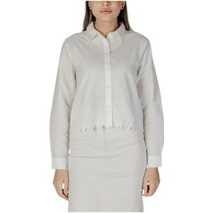 JDY - JDYNOLA SHORT SHIRT W. EMB. WVN - Blouse - Dames