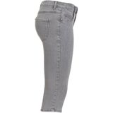 ONLY - ONLRAIN - Skinny Jeans - Lichtgrijs - Regular Waist - Capri Fit
