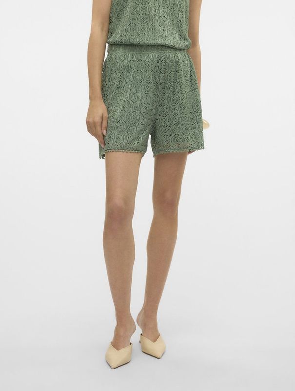 Vero Moda - VMMAYA HW SHORT - Korte Broeken - Hedge Green - Regular Fit