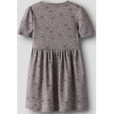 Kledingmerk - Korte Mouwen Jurk - All-Over Print - Ronde Hals - Ribgebreide Stof