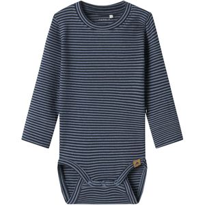 Boxpakje - O-hals - Lange Mouwen - Knoop Detail