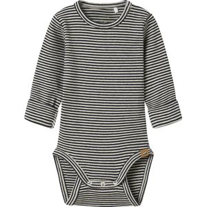 Boxpakje - O-hals - Lange Mouwen - Knoop Detail