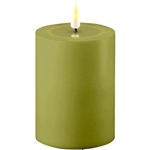 Led kaars voor buiten 7,5 x 10 cm | Olive Green | 3D vlam | Deluxe HomeArt