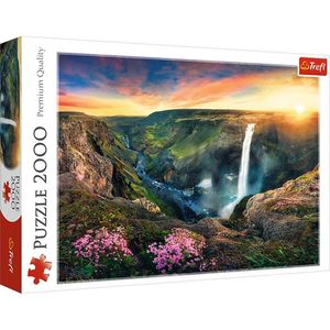 Haifoss-waterval, IJsland (2000 stukjes) - Trefl Puzzel