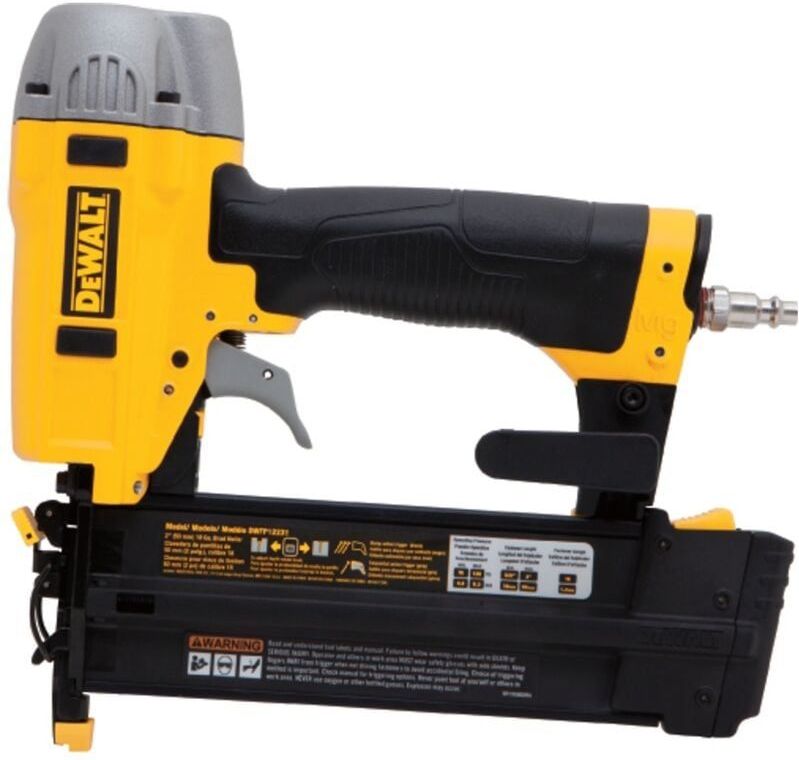 DEWALT Nietnagelpistool perslucht (35 mm, SX klemmen, met enkele activering voor moeiteloze nietjes in bouw en handwerk, incl. transportkoffer) DPSSX38