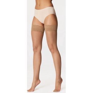 Bas BLEU beige visnet Hold Up kousen met brede kant Lucrezia 20DEN, maat 4 (L)