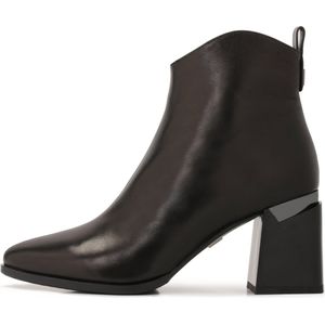 Enkellaarsje - Effen - Leer - Blokhak - Spitse Neus