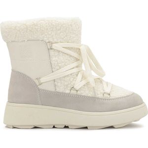 Ladies' timeless snow boots made of combined materials