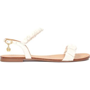 Leather flat sandals with crinkled straps