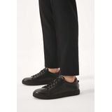 Merk - Model - Sneakers - Zwart - Leer