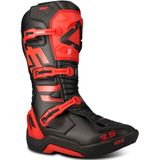 Safe and comfortable 3.5 motocross boots with ventilated mesh lining