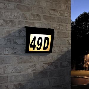Solar huisnummer verlichting 'Axel' - Inclusief nummers - Op zonne-energie - Zwart - Huisnummerbord