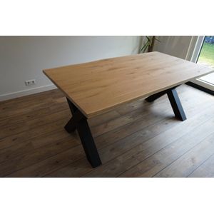 M2-Meubels - Eikenhouten eettafel | 100x200cm | X-poot mat zwart | boomstamrand