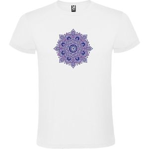 Wit T-shirt met Grote Mandala in Donker Blauw en Roze kleuren size XL