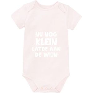 Nu nog klein later aan de wijn | Meisje | Baby Romper 62/68 | Roze | Rompertje | Grappig | Cadeau