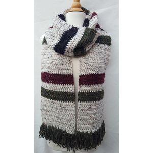 Warme sjaal met franjes in zwart creme donkergroen donkerrood wintersjaal ( ook geschikt voor heren ) van 25% wol gehaakte sjaal