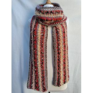 Handgehaakte lange sjaal beige, bruin, roodtinten, zachtgeel