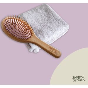 Bamboe haarborstel medium en bamboe haarhanddoek grijs