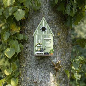 Nestkast tuinhuis 25.1 cm hoog - nestkast - vogelhuis - nestkastje - vogelhuisje - voederhuis - polyresin - triplex - tuinfiguur - tuindecoratie - tuinaccessoire - lente - zomer - collectie - geschenk - cadeau - gift - verjaardag - tuinieren