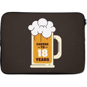 Laptophoes 14 inch - Verjaardag - Bier - 18 Jaar - Laptop sleeve - Binnenmaat 34x23,5 cm - Zwarte achterkant
