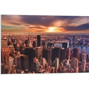 PVC Schuimplaat - Skyline van een Stad met veel Hoge Gebouwen - 75x50 cm Foto op PVC Schuimplaat (Met Ophangsysteem)