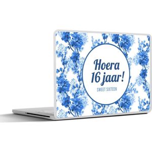 Laptop sticker - 15.6 inch - Jubileum - 16 jaar - Sweet Sixteen - 36x27,5cm - Laptopstickers - Laptop skin - Cover