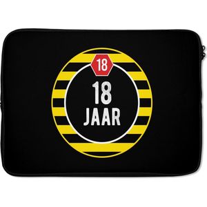 Laptophoes 14 inch - Verjaardag - Zwart - 18 jaar - Laptop sleeve - Binnenmaat 34x23,5 cm - Zwarte achterkant