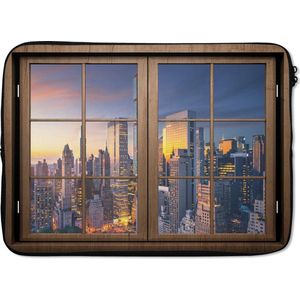 Laptophoes 14 inch - Doorkijk - Hout - New York - Laptop sleeve - Binnenmaat 34x23,5 cm - Zwarte achterkant