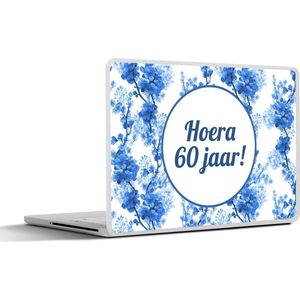 Laptop sticker - 10.1 inch - Design - 60 Jaar - Bloem - 25x18cm - Laptopstickers - Laptop skin - Cover