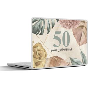 Laptop sticker - 13.3 inch - Spreuken - 50 jaar getrouwd - Quotes - Jubileum - 31x22,5cm - Laptopstickers - Laptop skin - Cover