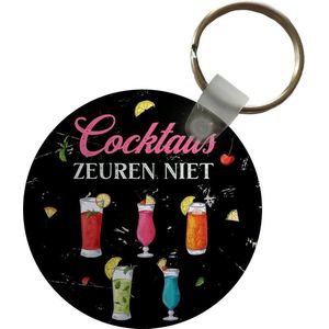 Sleutelhanger - Cocktail - Spreuken bordjes - Vintage - Plastic - Rond - Uitdeelcadeautjes - Cadeau voor vrouw - Cadeau voor man