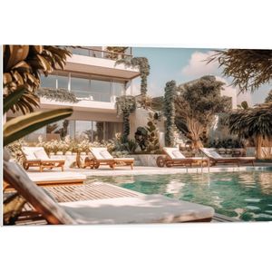 PVC Schuimplaat - Hotel - Zwembad - Luxe - Lounge - Tropisch - Planten - 75x50 cm Foto op PVC Schuimplaat (Met Ophangsysteem)