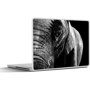 Laptop sticker - 13.3 inch - Close-up van een olifant op een donkere achtergrond - zwart wit - 31x22,5cm - Laptopstickers - Laptop skin - Cover