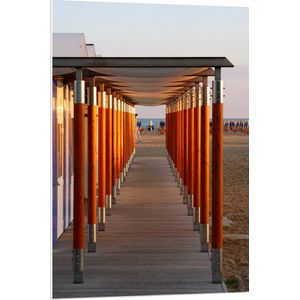 WallClassics - PVC Schuimplaat- Steiger over Strand - 70x105 cm Foto op PVC Schuimplaat