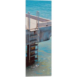 WallClassics - Vlag - Wit Trapje in Helderblauwe Oceaan - 20x60 cm Foto op Polyester Vlag