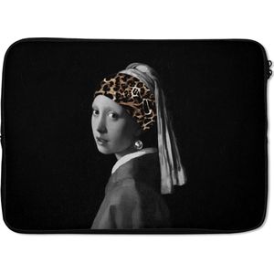 Laptophoes 13 inch - Meisje met de parel - Haarband - Panterprint - Laptop sleeve - Binnenmaat 32x22,5 cm - Zwarte achterkant